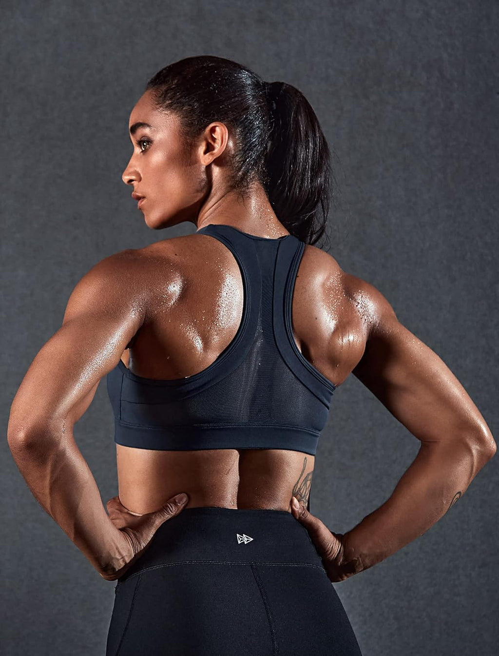 Elevate Your Workout with Our High Impact Zip Front Sports Bra for Plus Size Women - Perfect for Fitness and Running