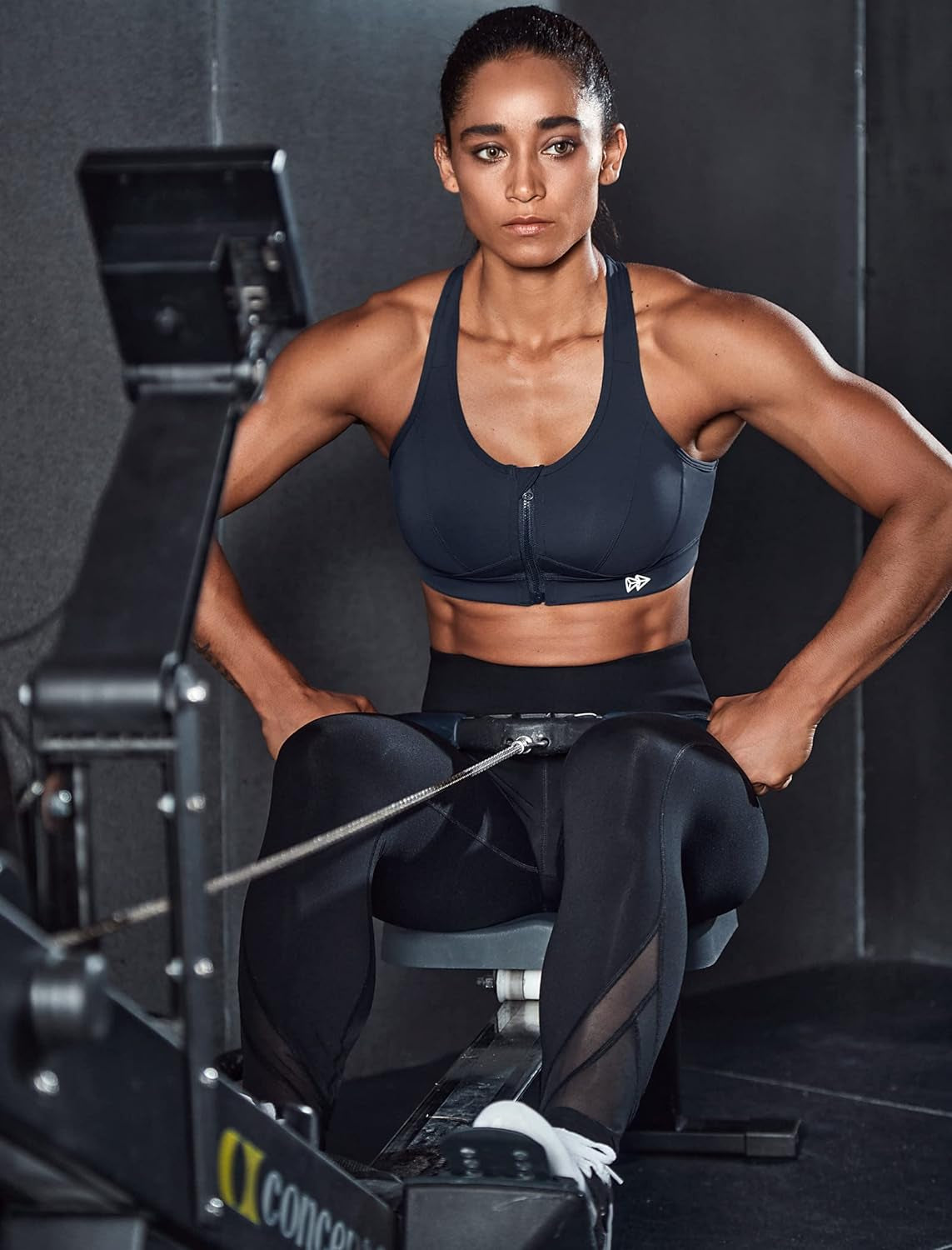 Elevate Your Workout with Our High Impact Zip Front Sports Bra for Plus Size Women - Perfect for Fitness and Running